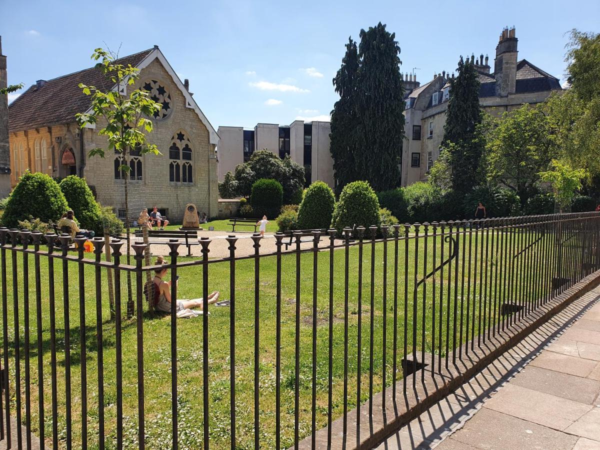 באת' The Danbury, Lower Borough Walls מראה חיצוני תמונה